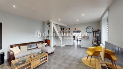 Maison - 105 m² - 4 pièces