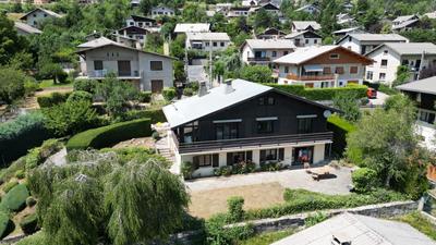 Maison - 196 m² - 6 pièces