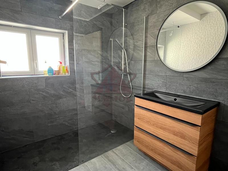 Maison provençale - 217 m² - 6 pièces