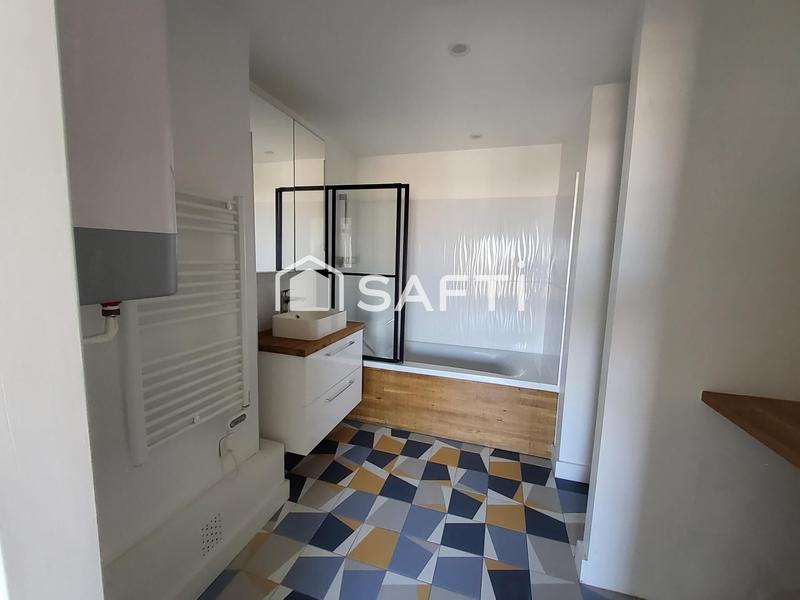 Appartement - 99 m² - 5 pièces