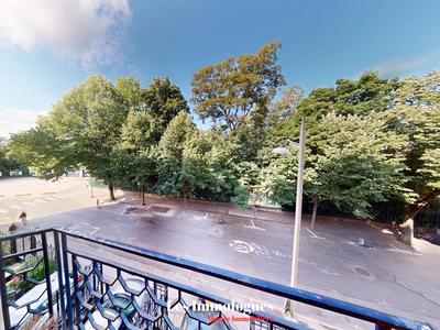 Appartement - 150 m² - 6 pièces