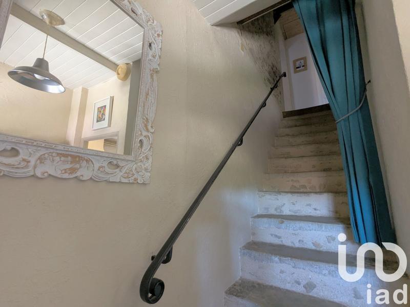 Maison - 330 m² - 10 pièces