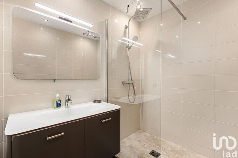 Appartement - 90 m² - 4 pièces