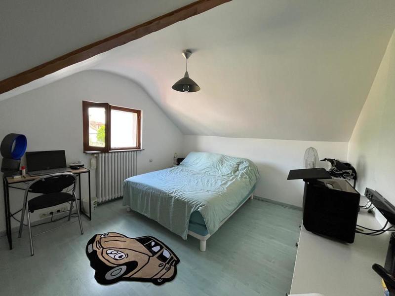 Maison - 121 m² - 5 pièces