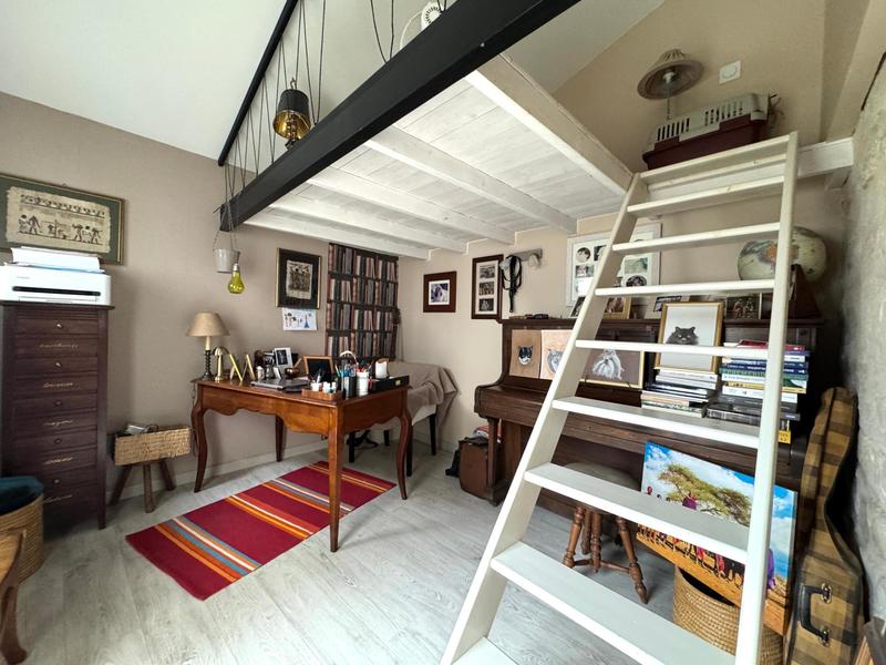 Maison - 152 m² - 6 pièces