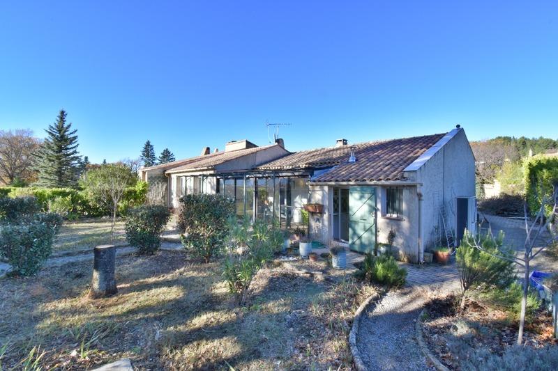 Maison - 94 m² - 4 pièces