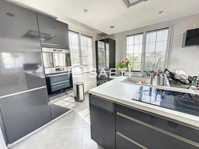 Maison - 135 m² - 6 pièces