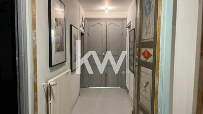 Maison - 200 m² - 12 pièces