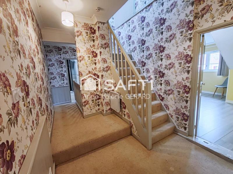 Maison - 164 m² - 8 pièces