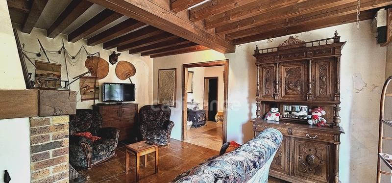 Maison - 142 m² - 8 pièces