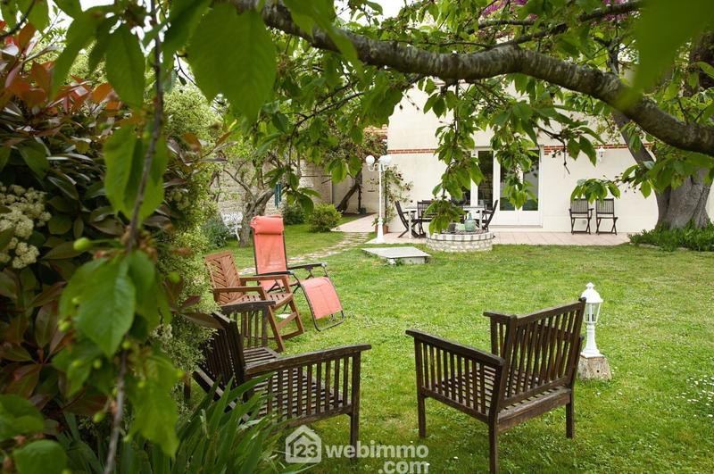 Maison de ville - 156 m² - 6 pièces