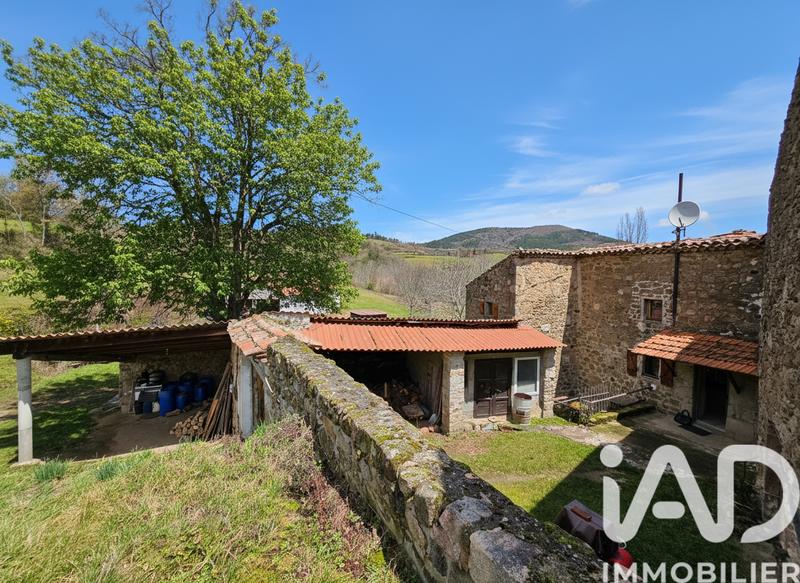 Maison - 98 m² - 4 pièces