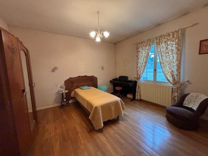 Maison - 165 m² - 6 pièces