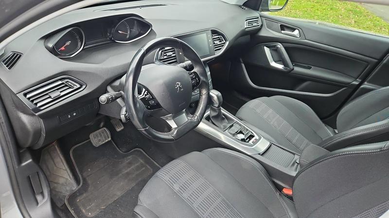 Peugeot 308 II 2.0 BlueHDi 150 Eat6 Allure Business