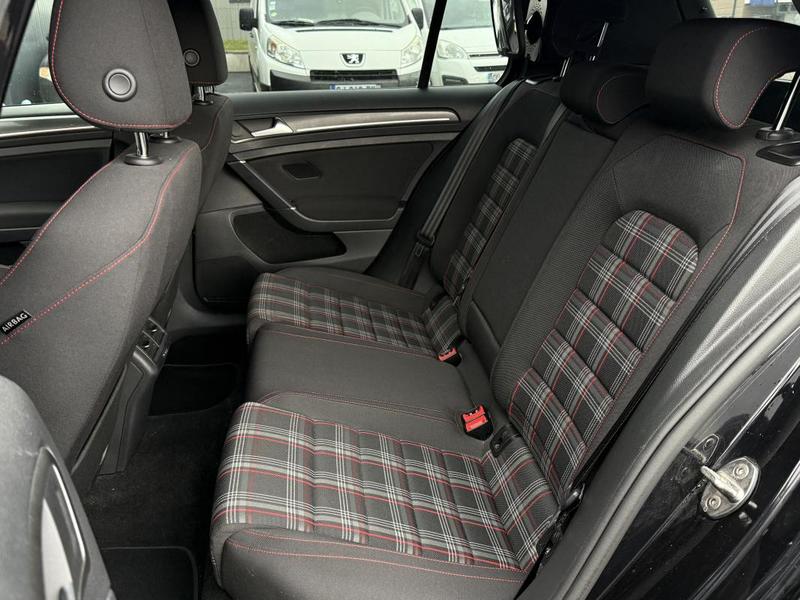 Volkswagen Golf VII Gti 2.0 Tsi 245ch Perfomance Dsg7