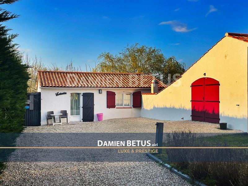 Maison - 160 m² - 8 pièces