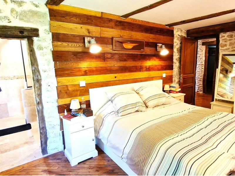 Maison - 286 m² - 13 pièces