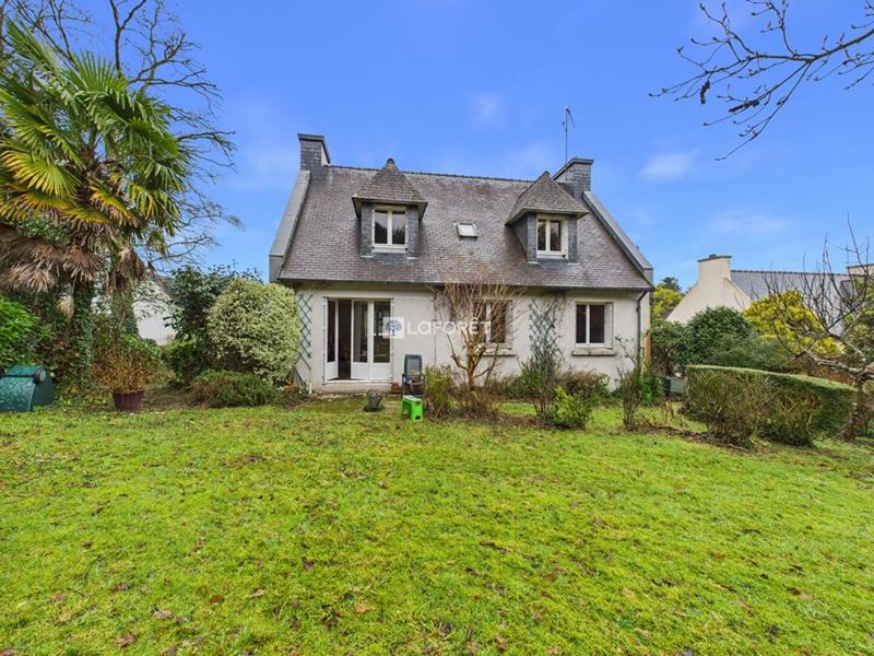 Maison - 111 m² - 5 pièces