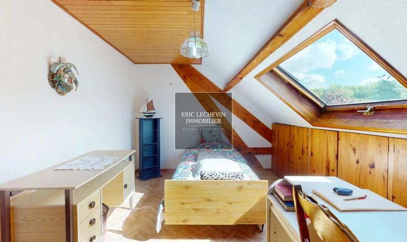 Maison - 138 m² - 6 pièces