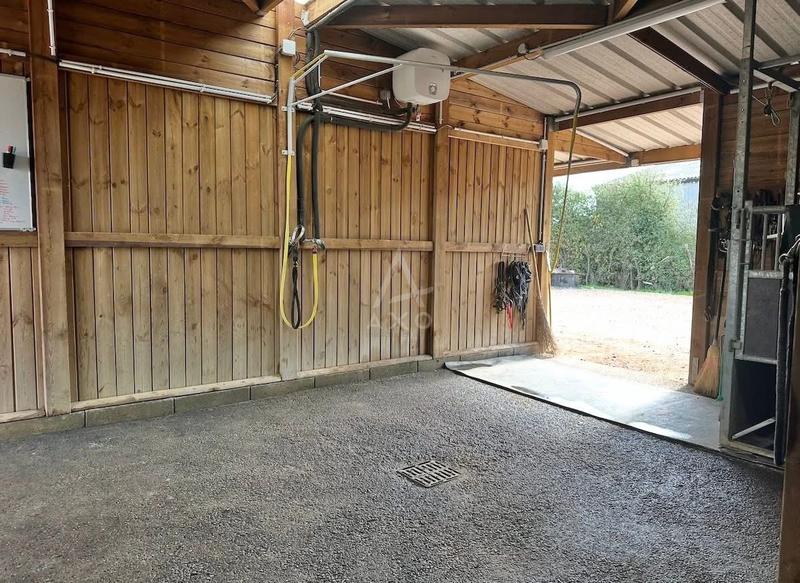 Haras - 75 m² - 3 pièces