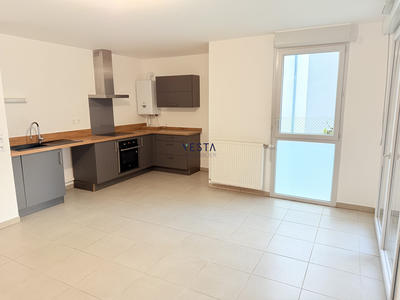 Appartement - 81 m² - 4 pièces