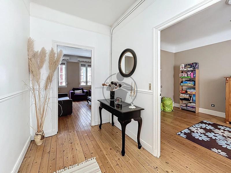 Maison - 161 m² - 7 pièces