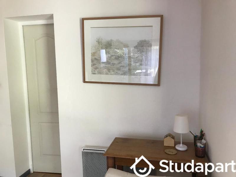 Chambre - 12 m² - 1 pièce