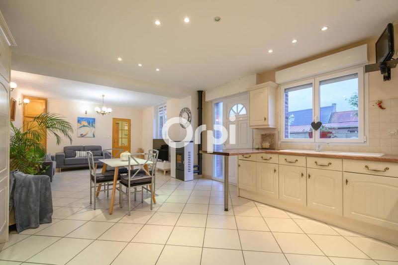 Maison - 144 m² - 6 pièces