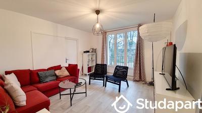 Chambre - 13 m² - 1 pièce