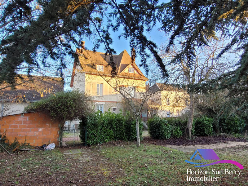 Maison - 176 m² - 10 pièces