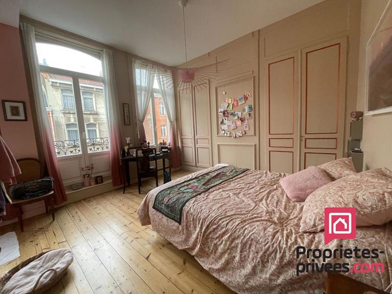 Propriété - 156 m² - 6 pièces