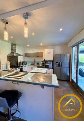 Maison - 158 m² - 1 pièce