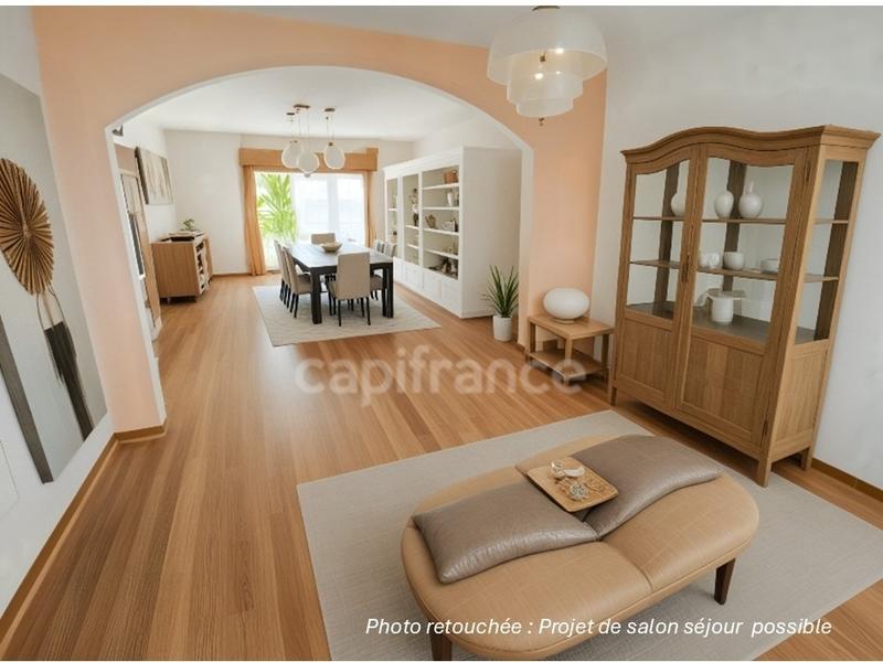 Maison - 89 m² - 6 pièces