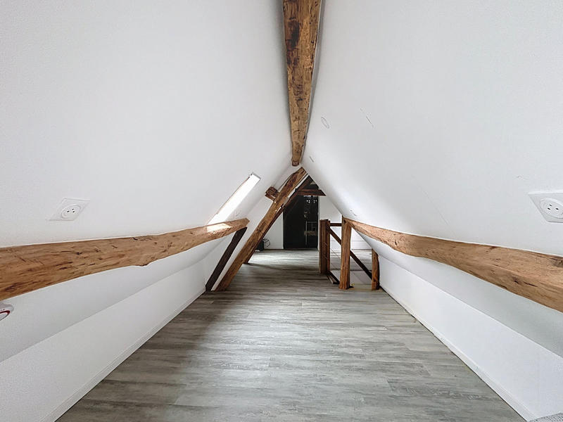 Maison - 105 m² - 4 pièces