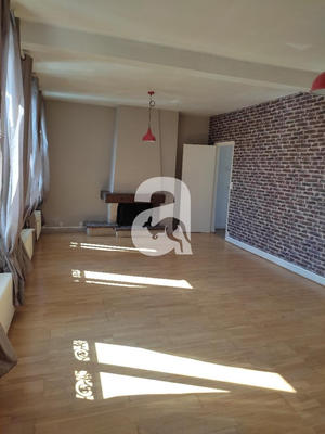 Duplex - 98 m² - 4 pièces