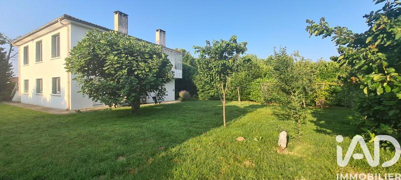 Maison - 180 m² - 6 pièces