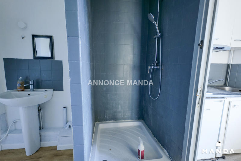 Studio - 20 m² - 1 pièce