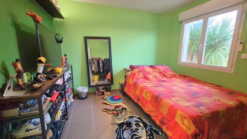 Villa - 121 m² - 7 pièces