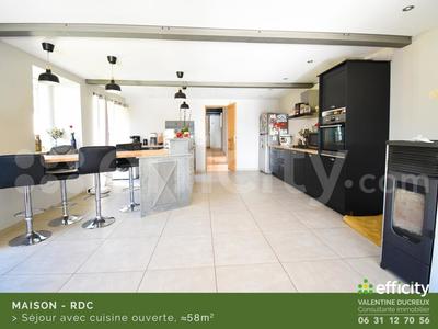 Maison - 180 m² - 6 pièces
