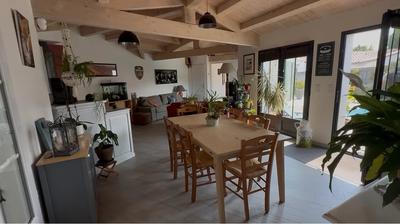 Maison - 120 m² - 6 pièces