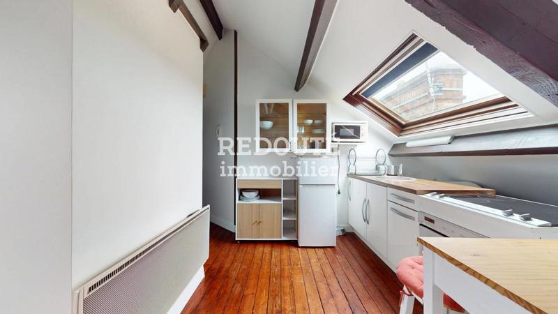 Studio - 27 m² - 1 pièce