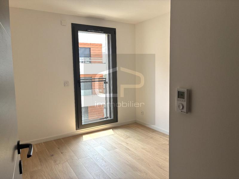 Appartement - 93 m² - 4 pièces