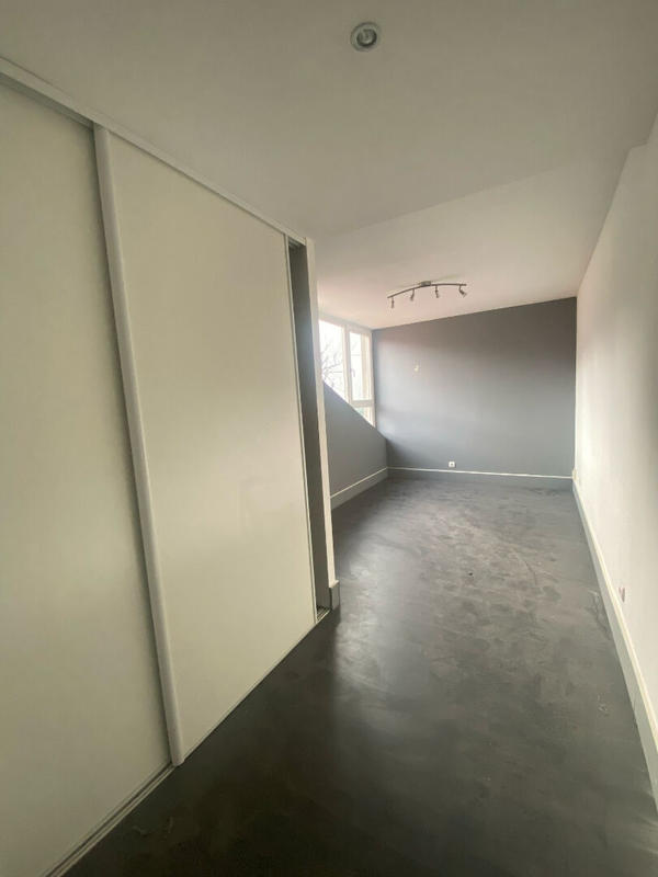 Immeuble - 270 m² - 8 pièces