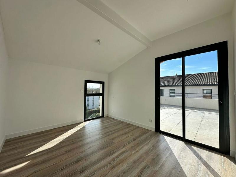 Appartement - 115 m² - 4 pièces