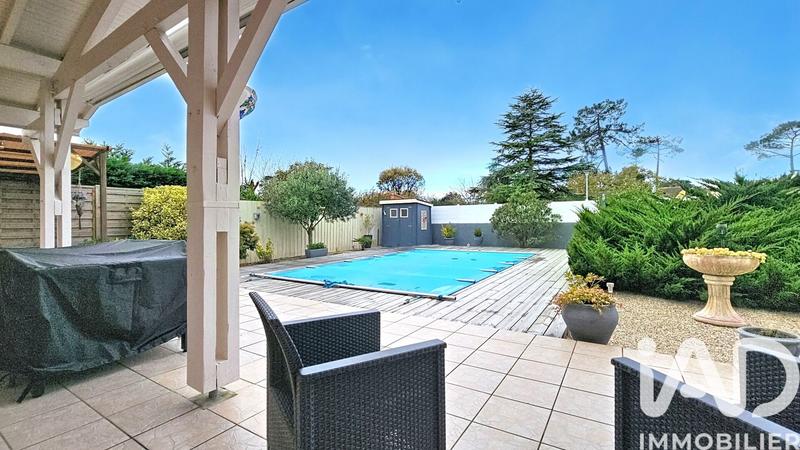 Maison - 93 m² - 4 pièces