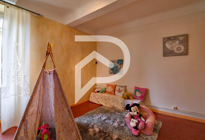 Maison de village - 110 m² - 5 pièces