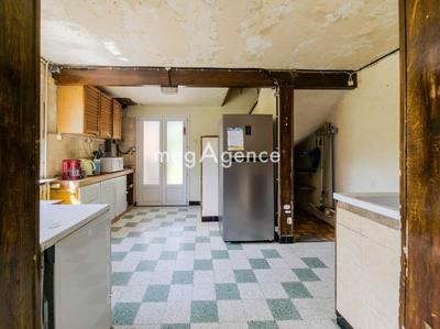 Maison - 140 m² - 7 pièces