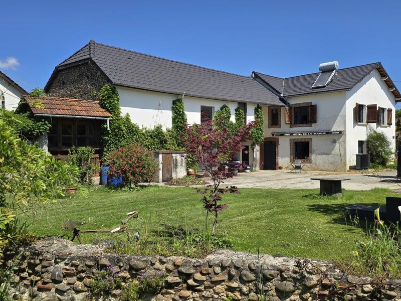 Maison - 160 m² - 5 pièces