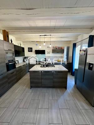 Maison - 165 m² - 6 pièces