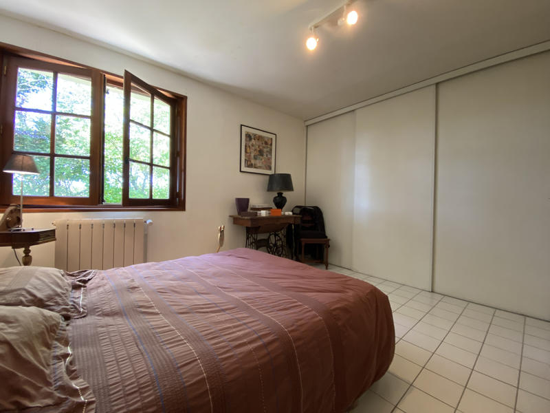 Propriété - 180 m² - 6 pièces
